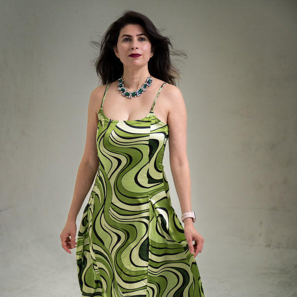Emerald Waves Elegance : Green Satin Dress - 005
